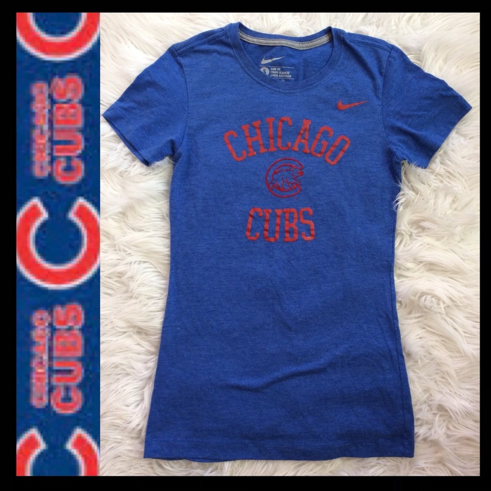 NWOT Nike Chicago Cubs Slim Fit Tee